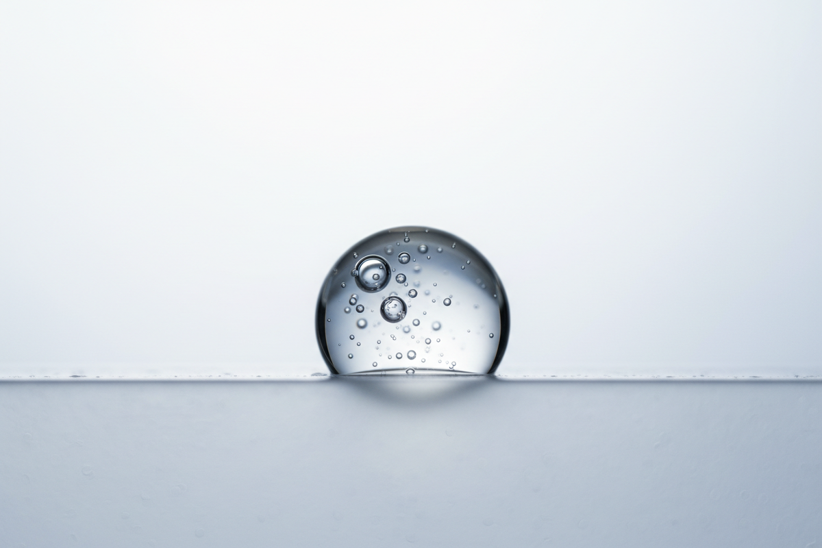 Niacinamide for Oily Skin: What It Does and What It Doesn't